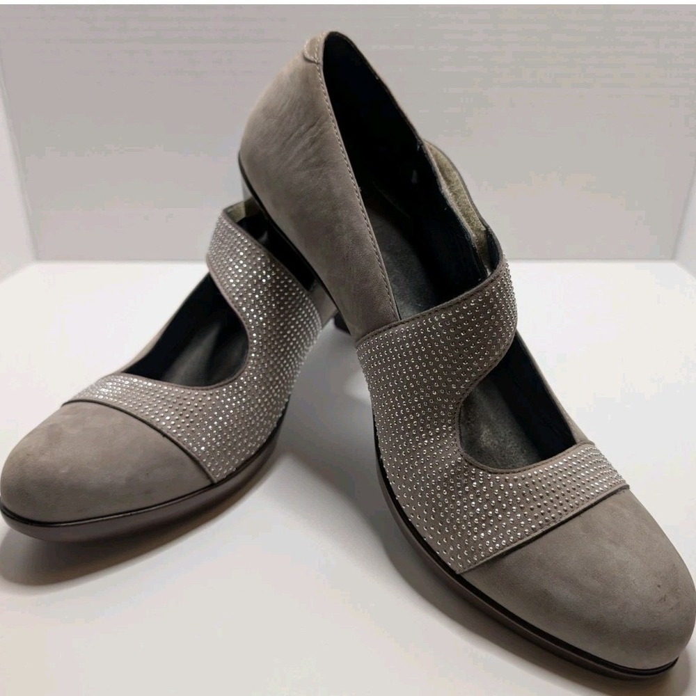 NAOT Abbracci Leather Suede Studded Grey Dress Pumps Heels W EU 41 US 10 Comfort